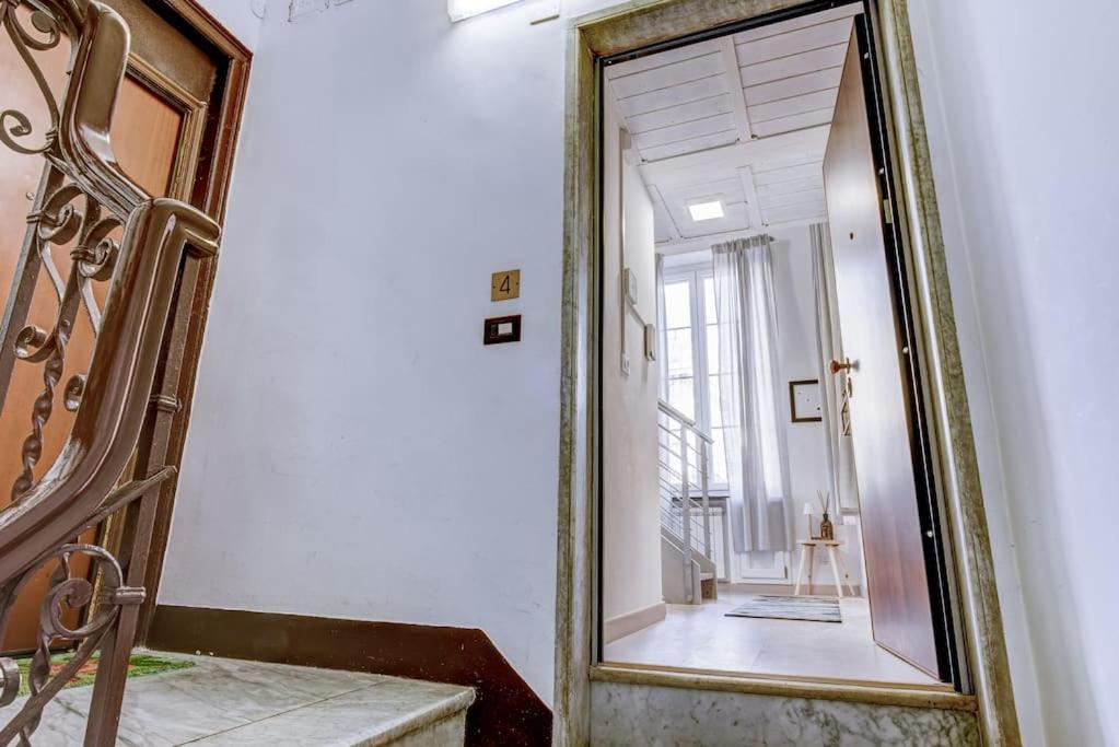 Luminoso Appartamento Nel Cuore Di Genova+Balcone Exterior foto